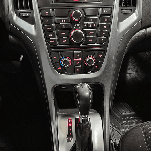 Opel Astra II Auto Enjoy HB5 1.6 Turbo 2015 15