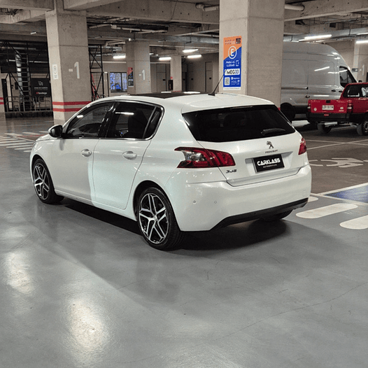 Peugeot 308 1.6 BlueHDi 120 HP Manual Feline – Año 2018 19