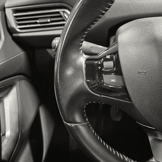 Peugeot 308 1.6 BlueHDi 120 HP Manual Feline – Año 2018 20