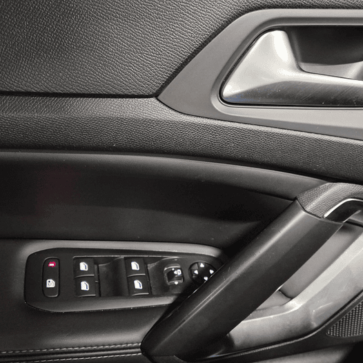 Peugeot 308 1.6 BlueHDi 120 HP Manual Feline – Año 2018 22