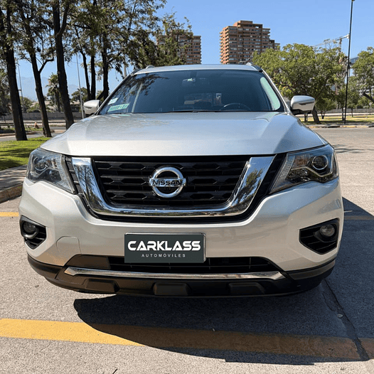 Nissan Pathfinder Exclusive CVT Auto 4WD – Año 2018 2