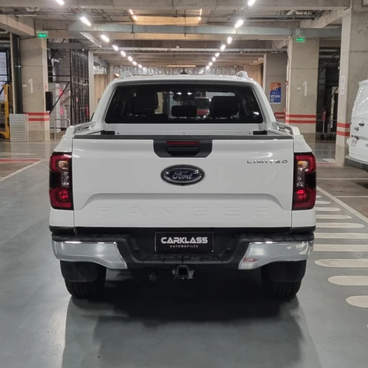 Ford Ranger Limited 3.0 V6 Diesel 4x4 – Año 2024 4
