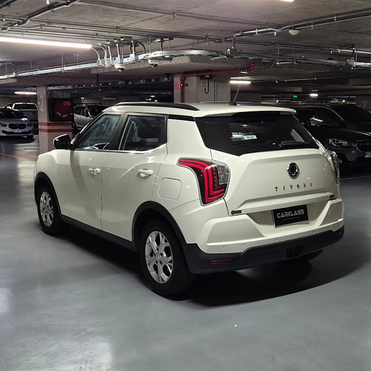 SsangYong Tivoli 1.6 AT – Año 2022 13