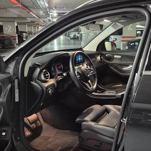 Mercedes-Benz GLC 220 Diesel AT – Año 2022 9