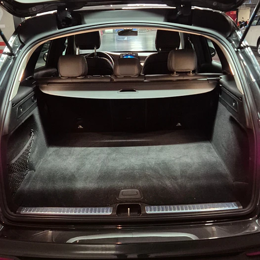 Mercedes-Benz GLC 220 Diesel AT – Año 2022 11