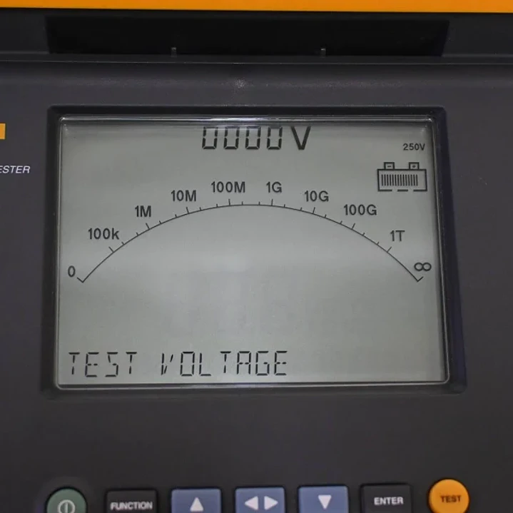 1550C 5kv Fluke Insulation Tester  2