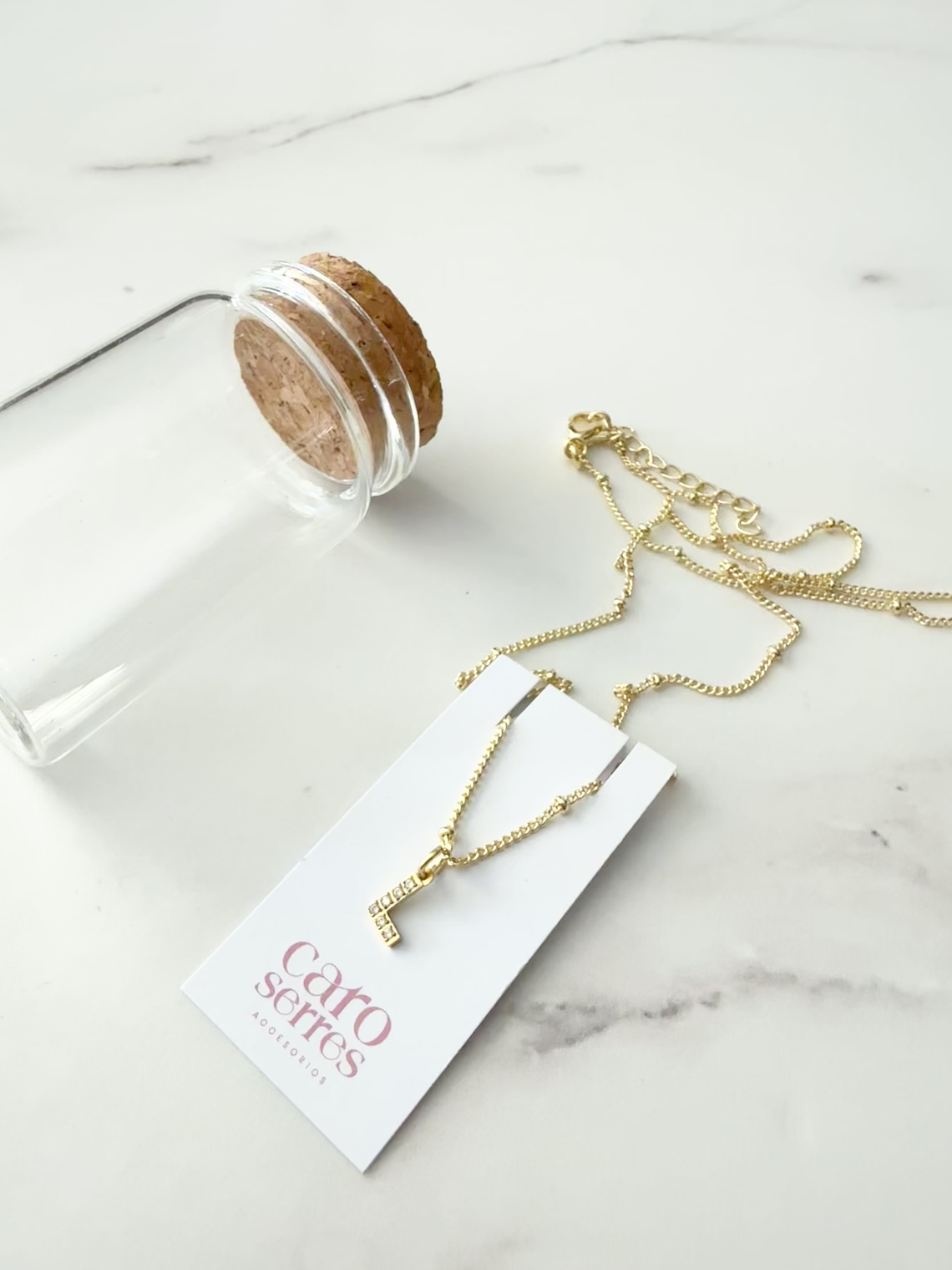 Cadena Charm Inicial 2