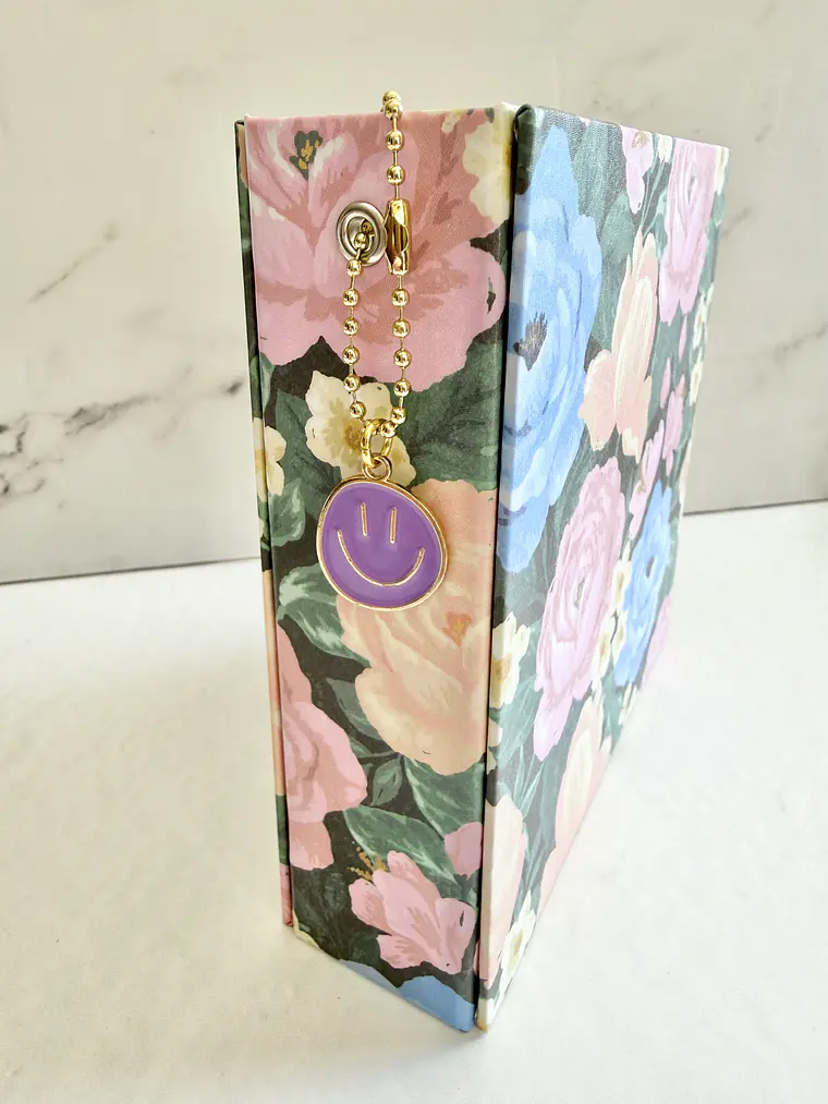Fantasy Charm - Smile Morado 1