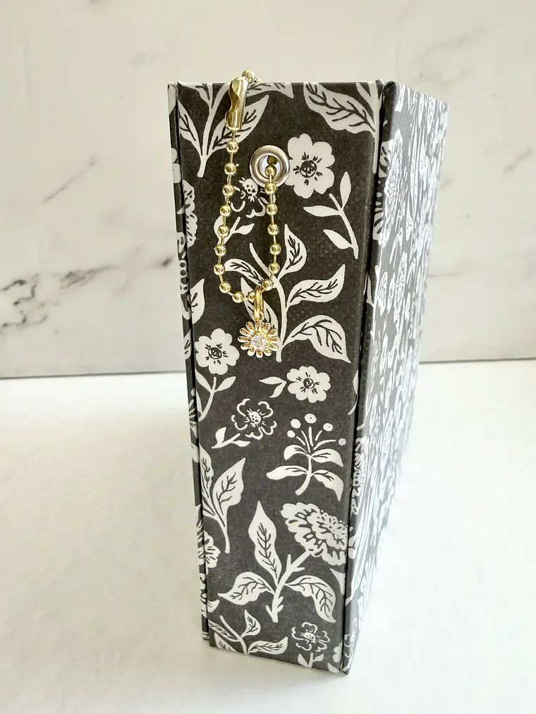 Golden Charm - Margarita 1