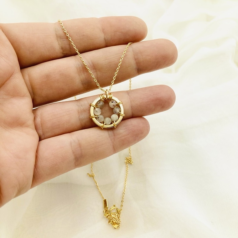 Collar Manzanilla Tornasol Con Piedras 3