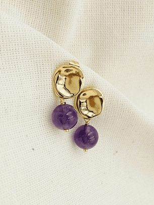Aretes dorados con piedra Amatista