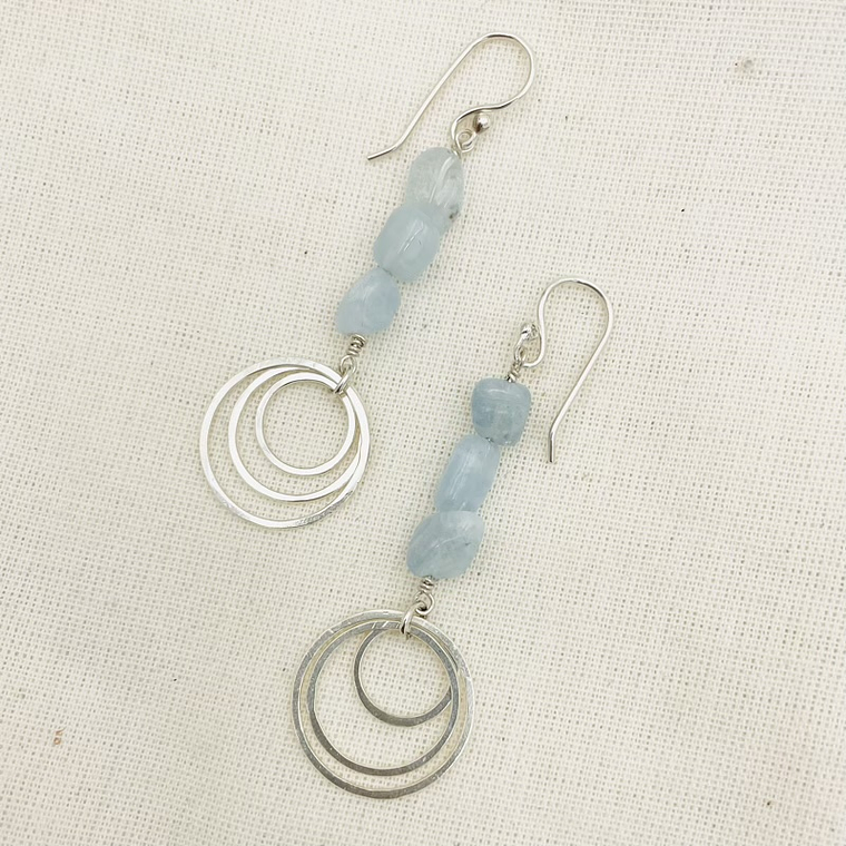 Aretes argollas de plata y Aguamarina 3