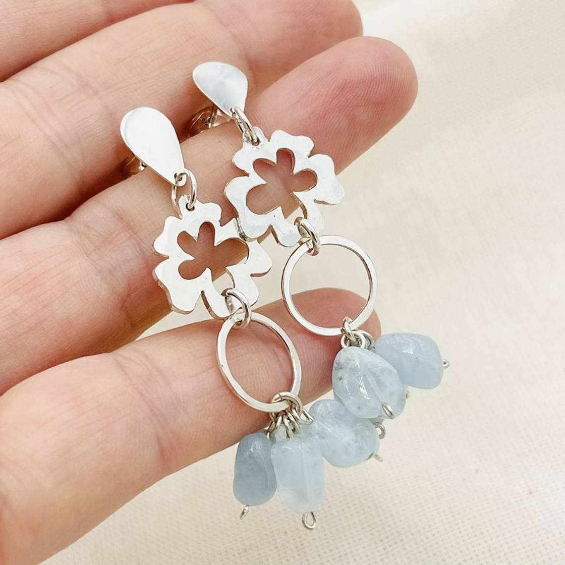 Aretes tréboles de Abutilón y Aguamarina 1