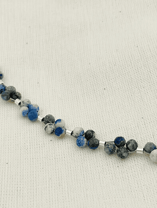 Collar trenza de piedras naturales