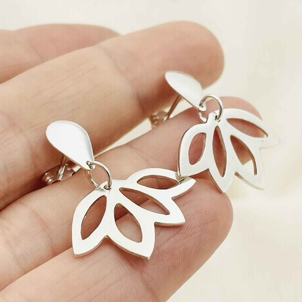 Aretes hojas de Abusión en plata 3