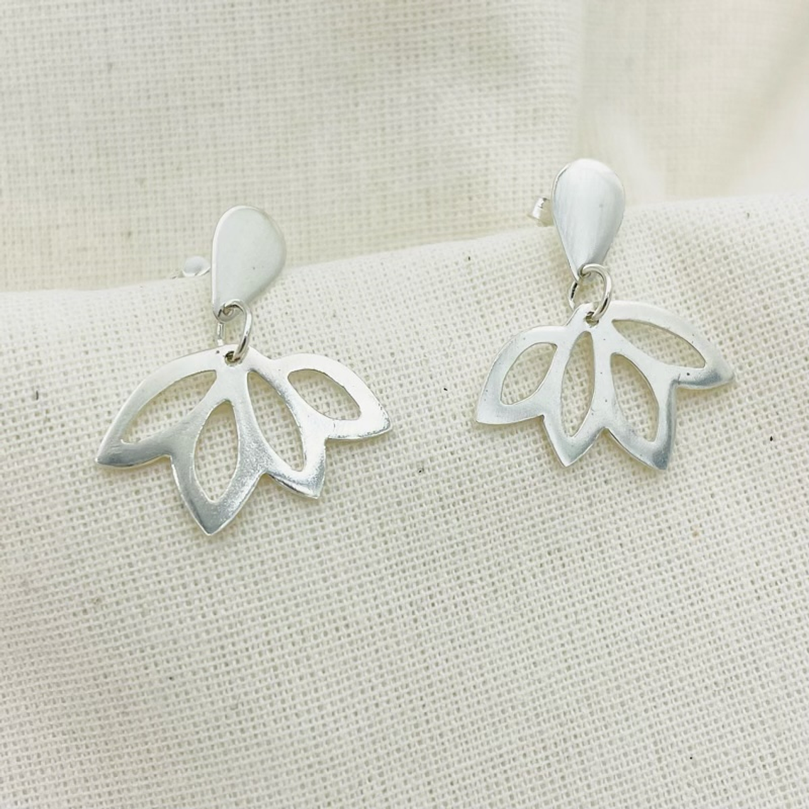 Aretes hojas de Abusión en plata 1