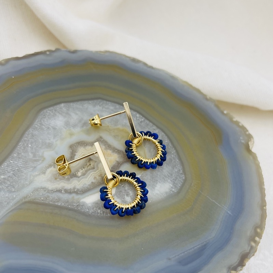 Aretes ¨Margarita¨entorchada con Lapislázuli 5