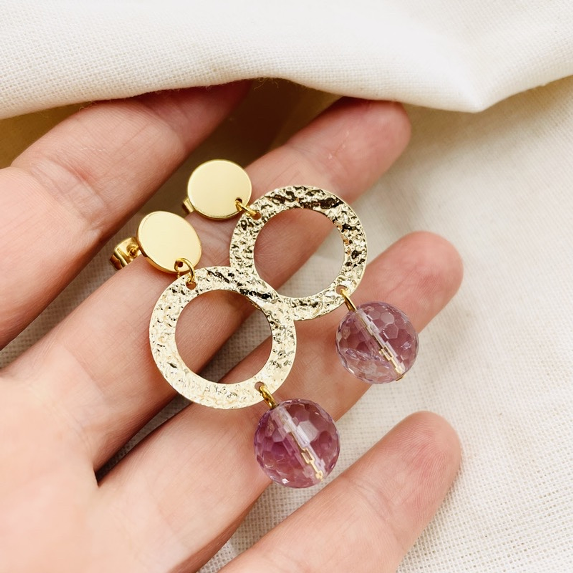 Aretes Dorados Con Cuarzo Amatista 2