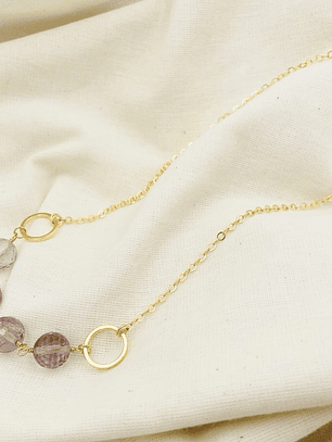 Collar dorado con cuarzos Amatista