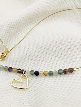 Collar piedras Fluorita y Corazón dorado