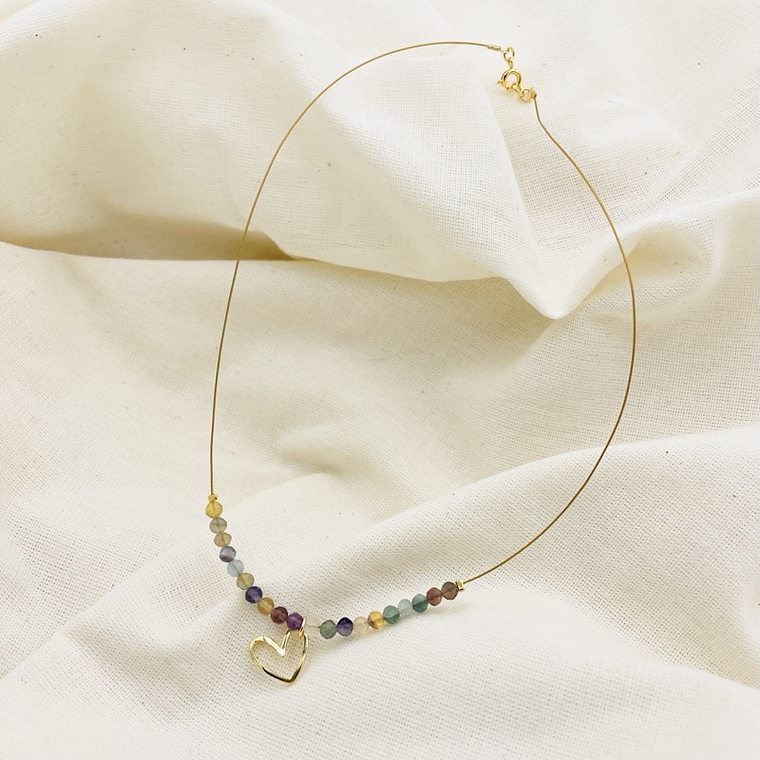 Collar piedras Fluorita y Corazón dorado 3