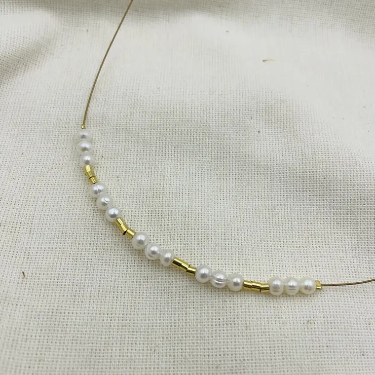 Collar gargantilla de perlas naturales 2