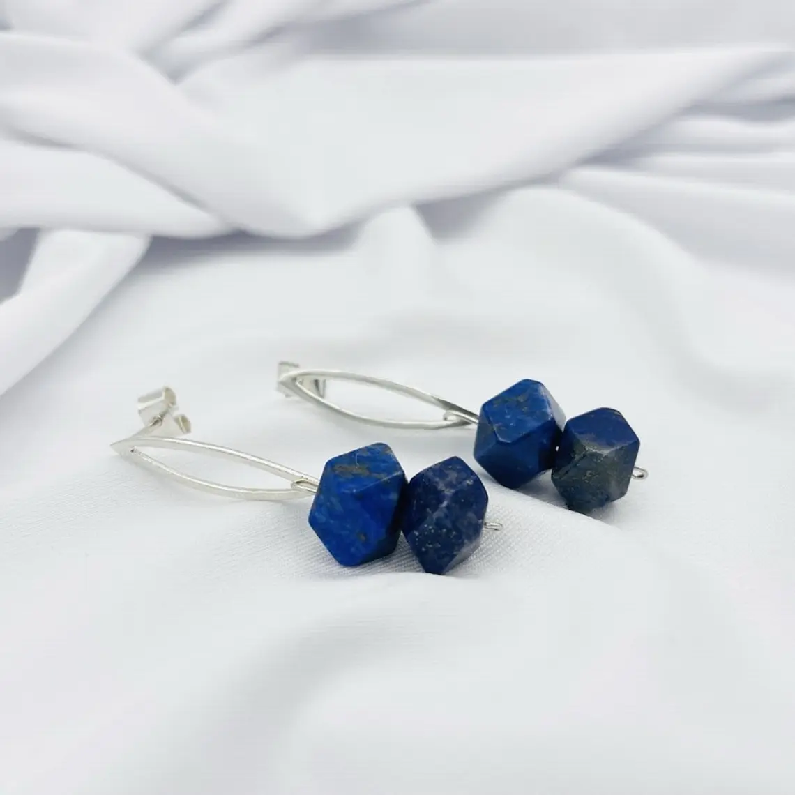 Aretes de plata con piedra Lapislazuli 1