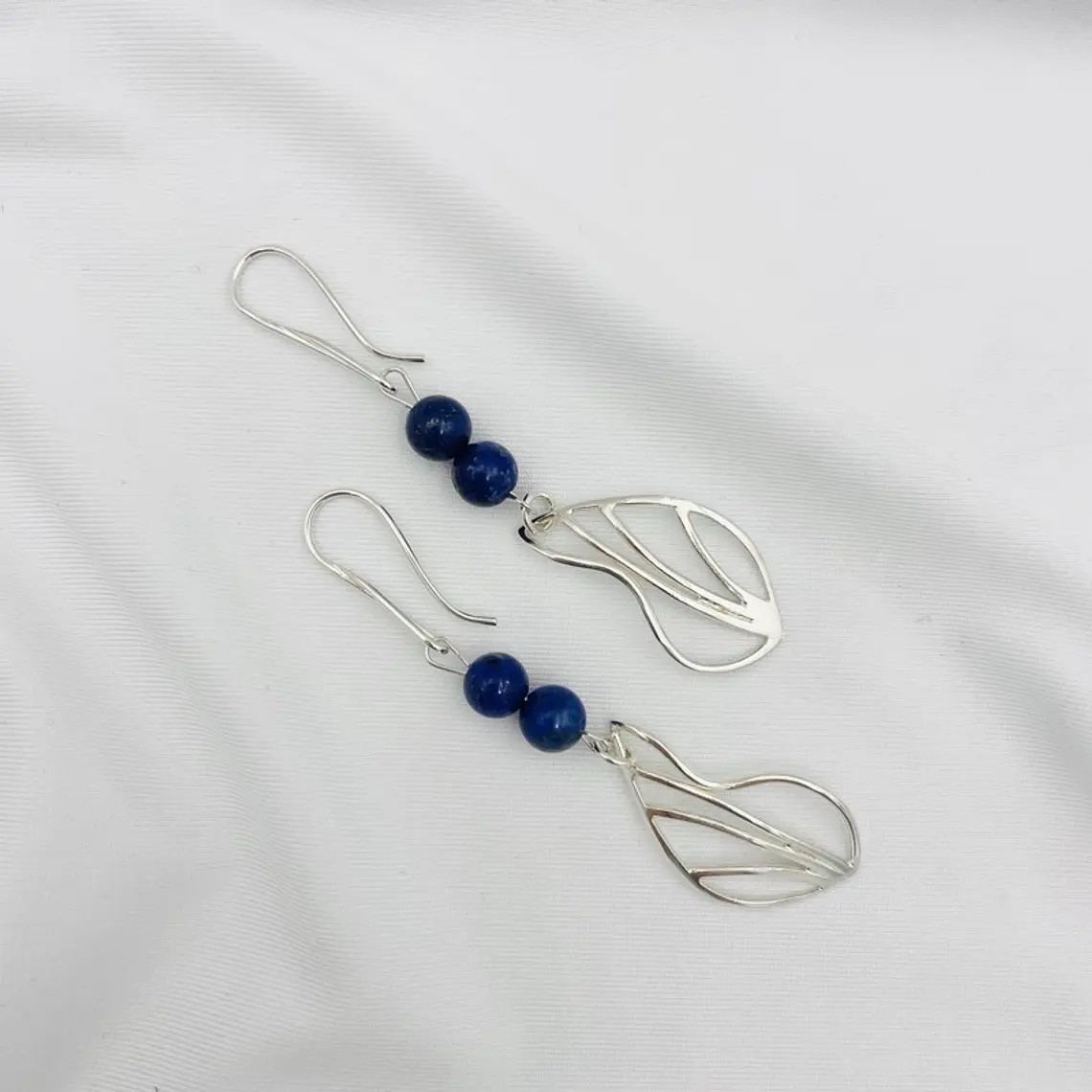 Aretes largos con hojas de plata y Lapislázuli 1