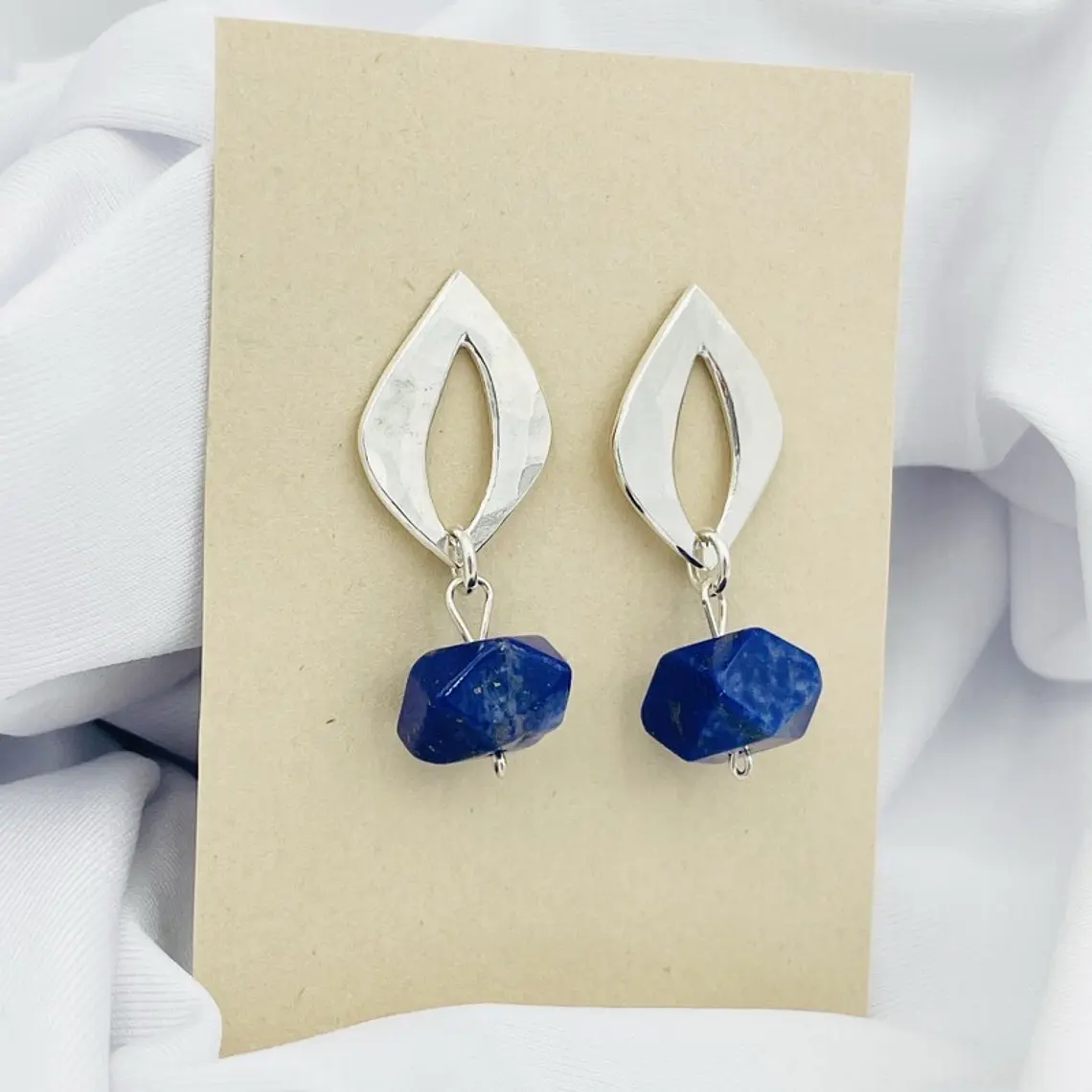 Aretes hojas de plata con piedra Lapislazuli 3