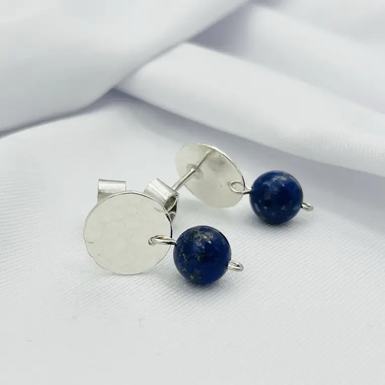 Aretes plata martillada y Lapislázuli 3