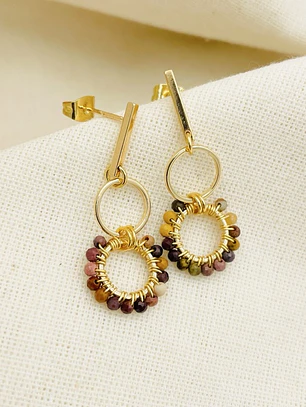 Aretes dorados ¨Camelia¨ tonos tierra