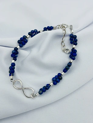 Pulsera Infinito de plata y Lapislázuli