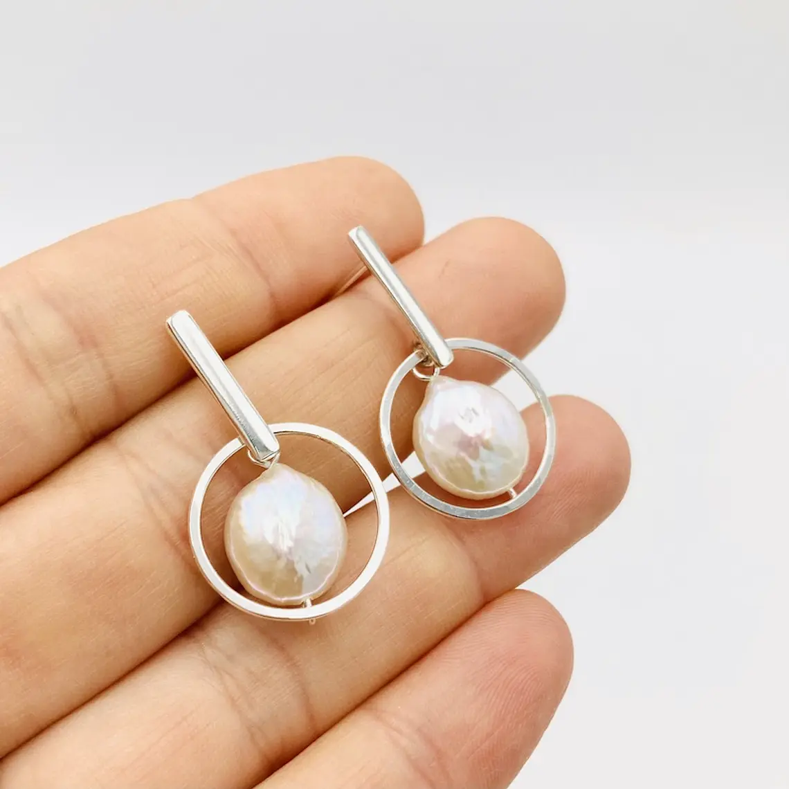 Aretes de plata y perlas naturales 1