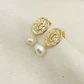 Aretes Ovalados Dorados con Perla de Río - Miniatura 3