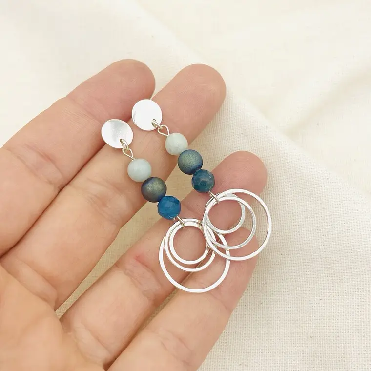 Aretes ¨Cascada¨ con piedras naturales 3