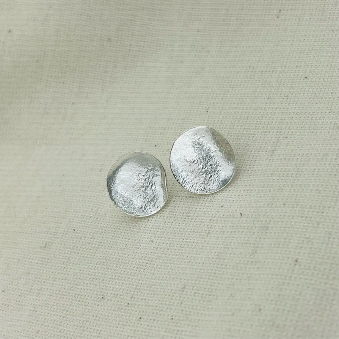 Aretes ¨Ceniza¨de plata 1