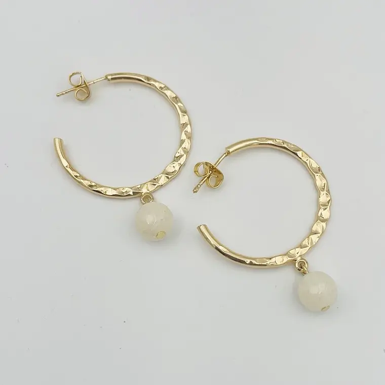 Aretes argolla dorada con piedra Jade natural 2