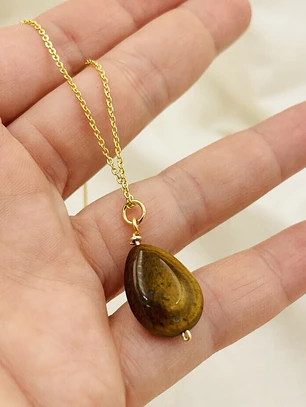 Collar cadena dorada con piedra Ojo de tigre