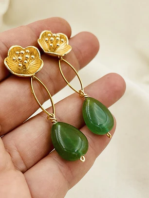 Aretes flores dorados y piedra Aventurina