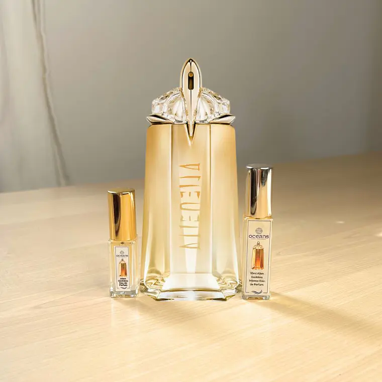 Alien Goddess da Mugler 1