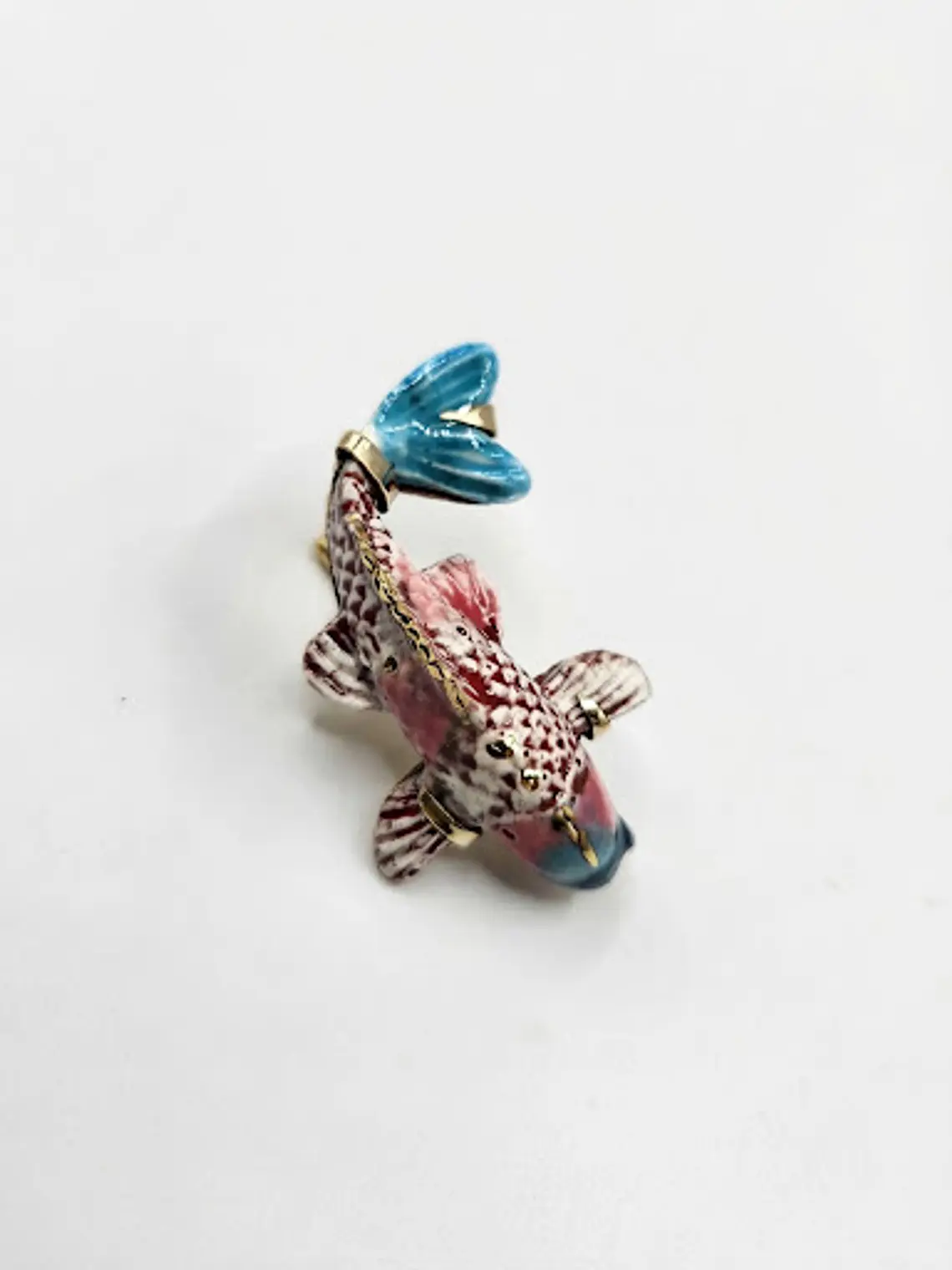broche Coi 1