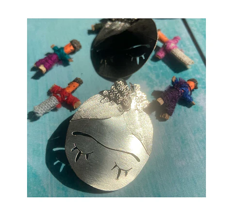 Aros o Pendientes  fridita Inspirados en Frida 
