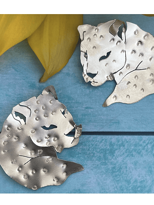 Aros o Pendientes Puma