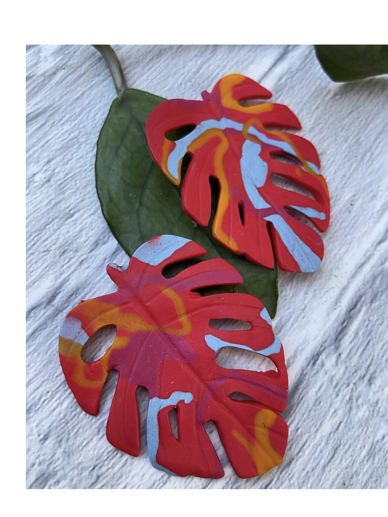 Aros Pendientes monsteras arcilla polimerica 1