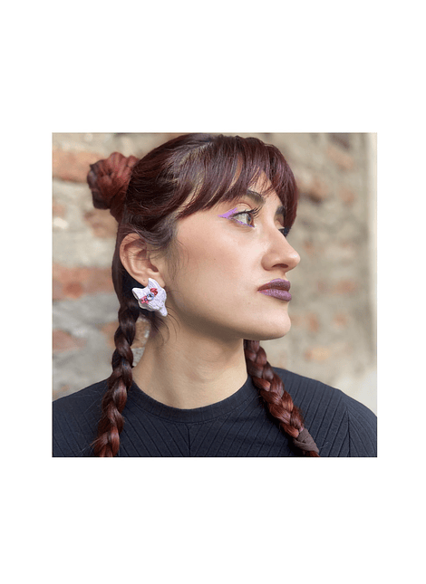 Pendientes loba foxylobi floreada 