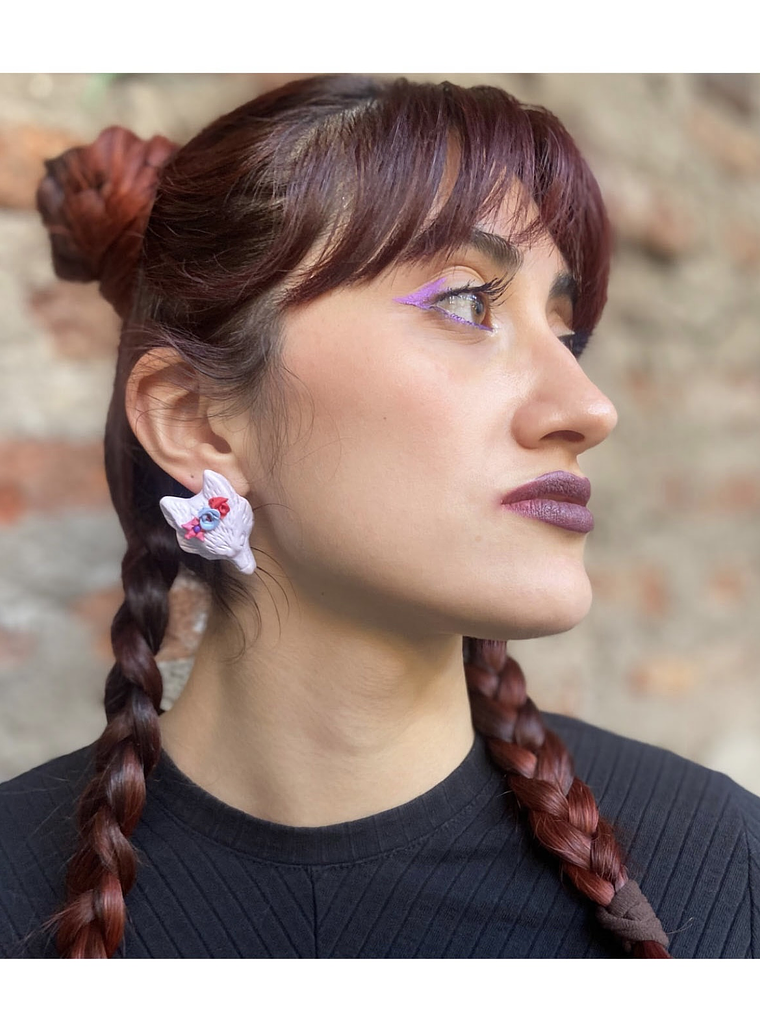 Pendientes loba foxylobi floreada  2