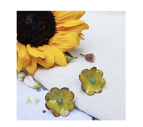  Aros mini flor “flor pegaditos"