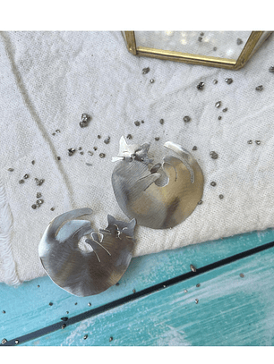 Aros o Pendientes de gato “Michi jugando