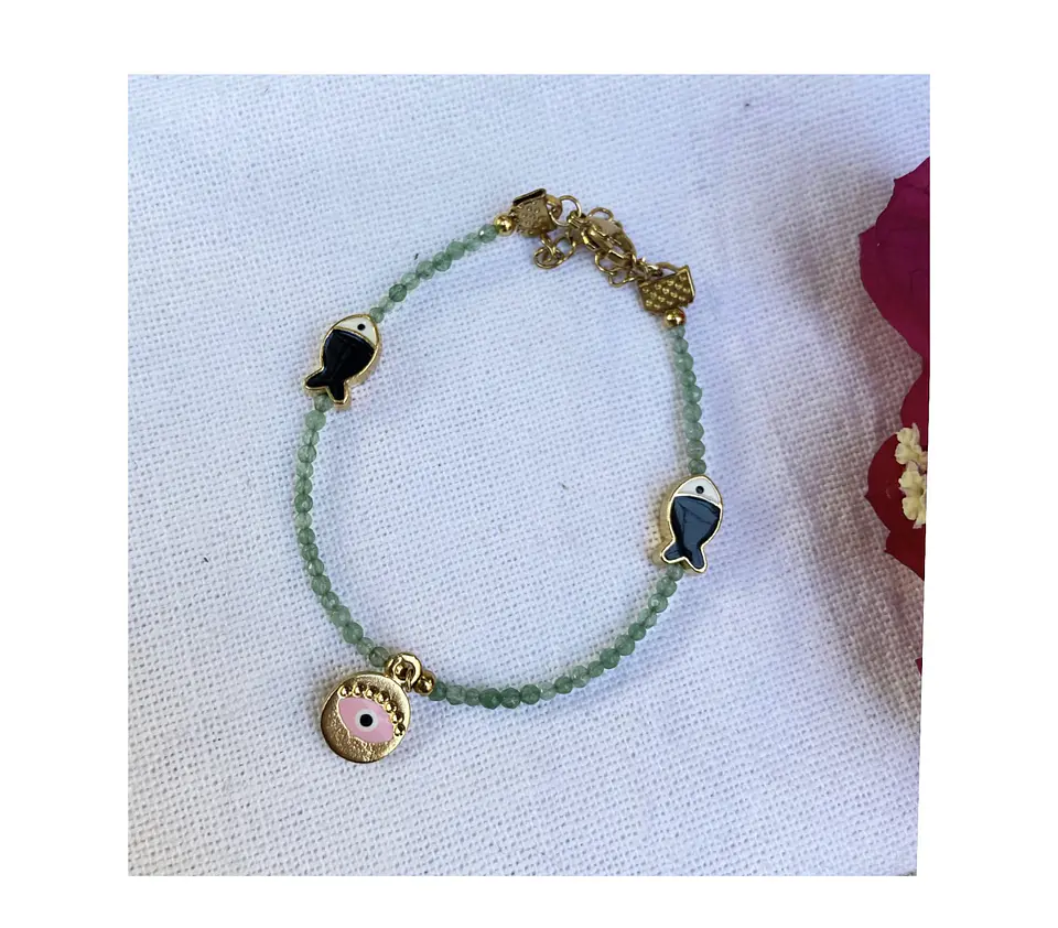Pulsera con piezas turcas cristales checos y piedras naturales  1