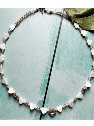 Gargantilla corazones nacar